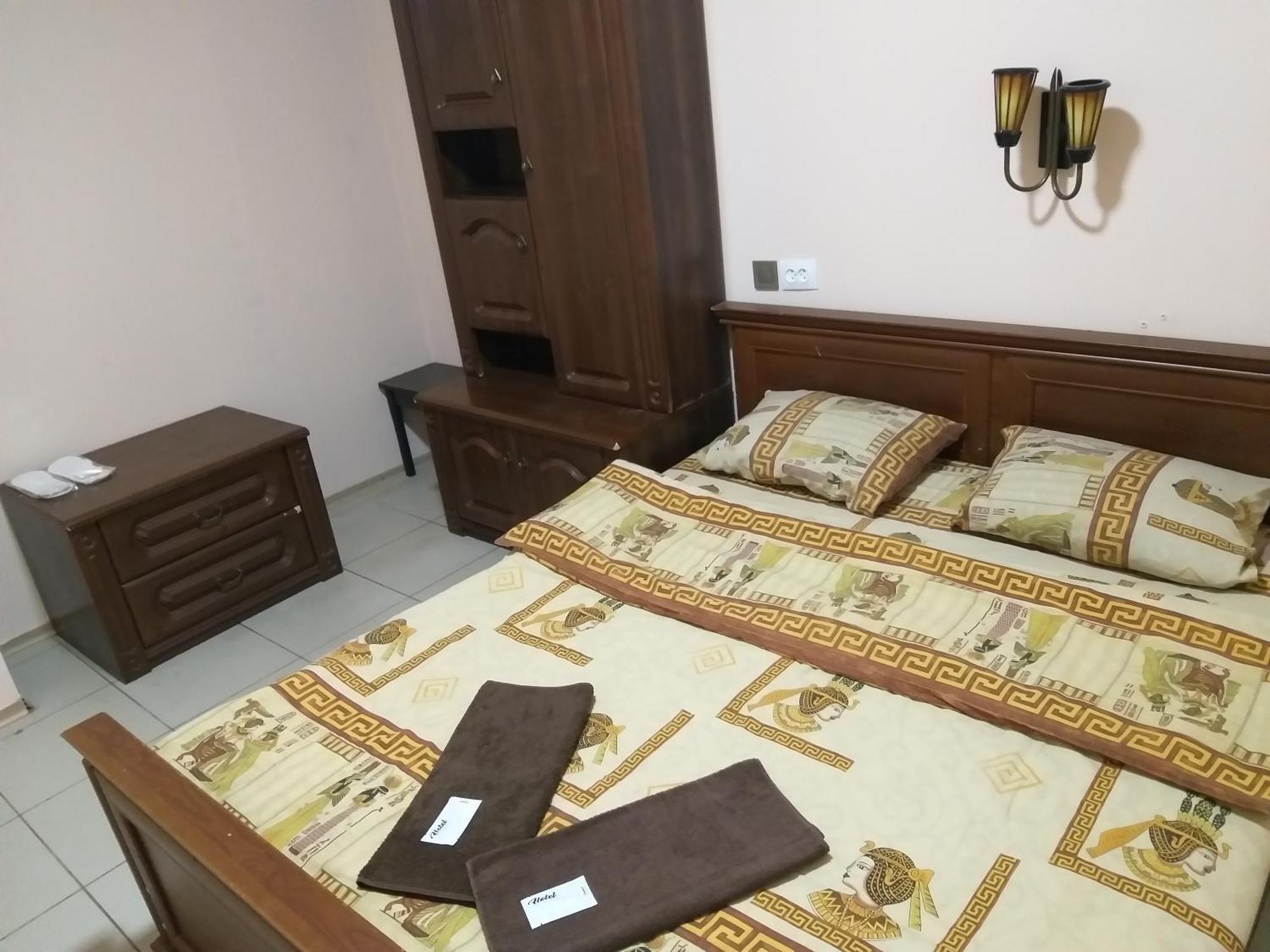 Sherlock Hotel Κχαρκίβ Εξωτερικό φωτογραφία