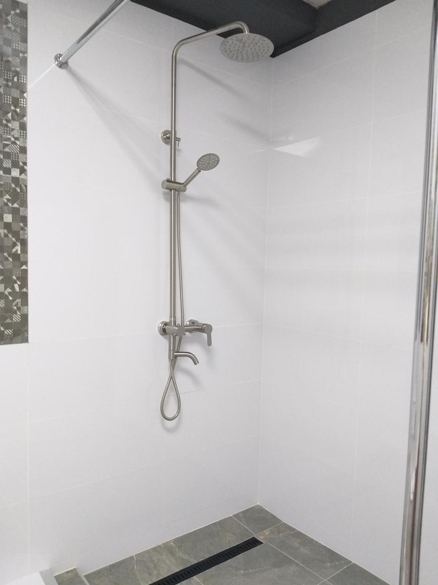 Sherlock Hotel Κχαρκίβ Εξωτερικό φωτογραφία