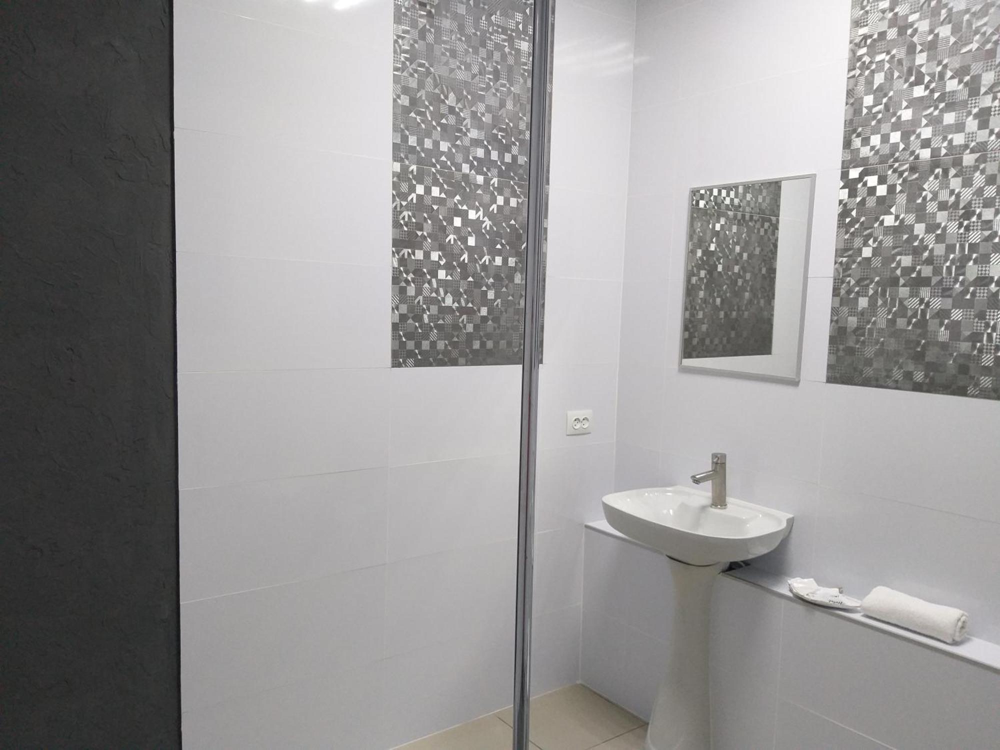 Sherlock Hotel Κχαρκίβ Εξωτερικό φωτογραφία